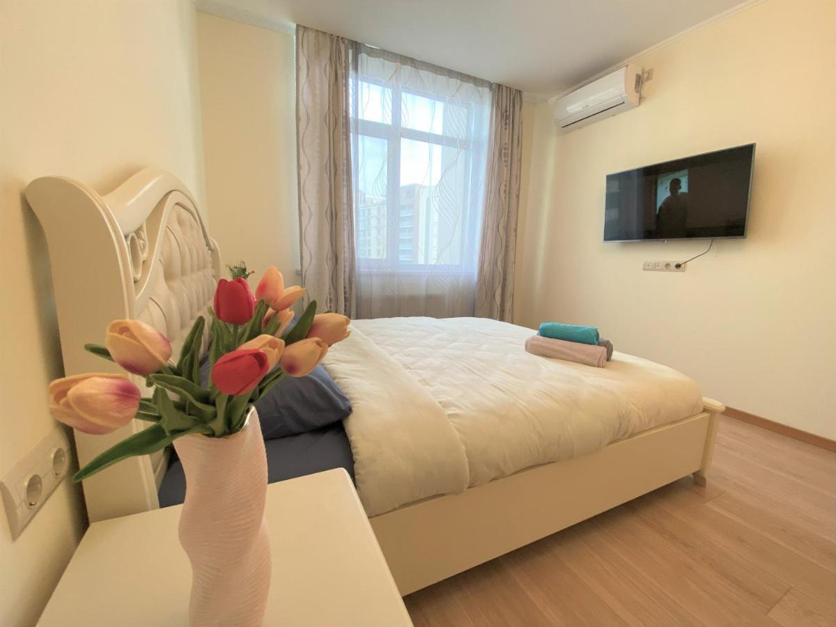 Flatservice Апартаменти В Сучасному Жк Parklend Kiev Extérieur photo